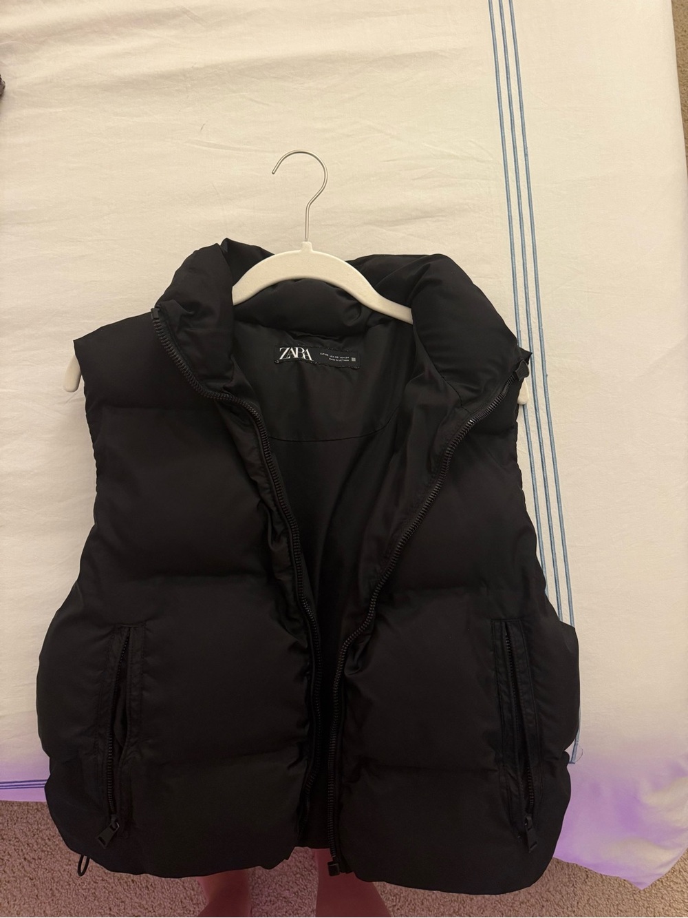Zara Black Quilted Sleeveless Puffer Vest